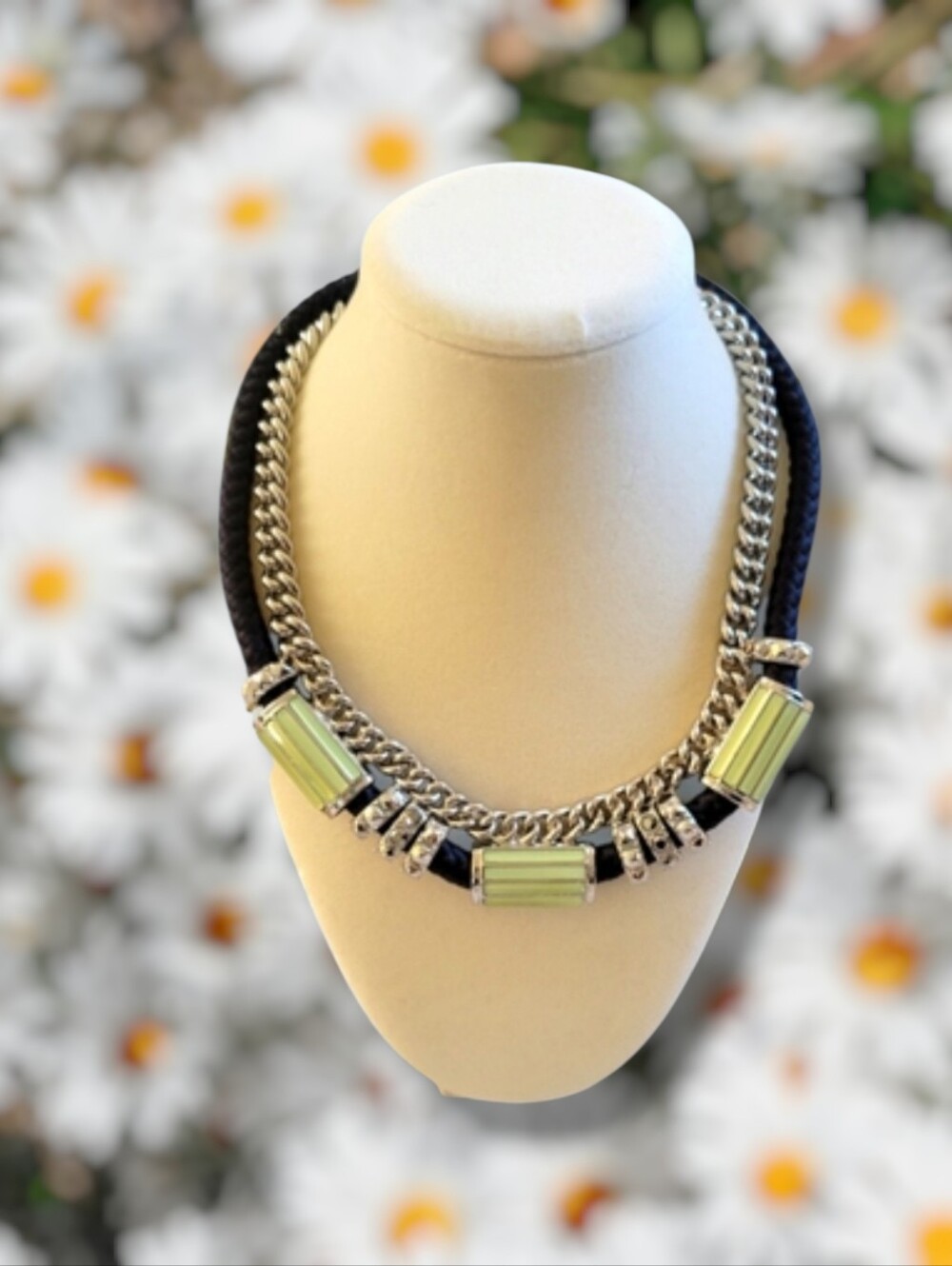 Lia Sophia | NWOT Silver Tone/Green Chunky Chain/Cord Choker Necklace